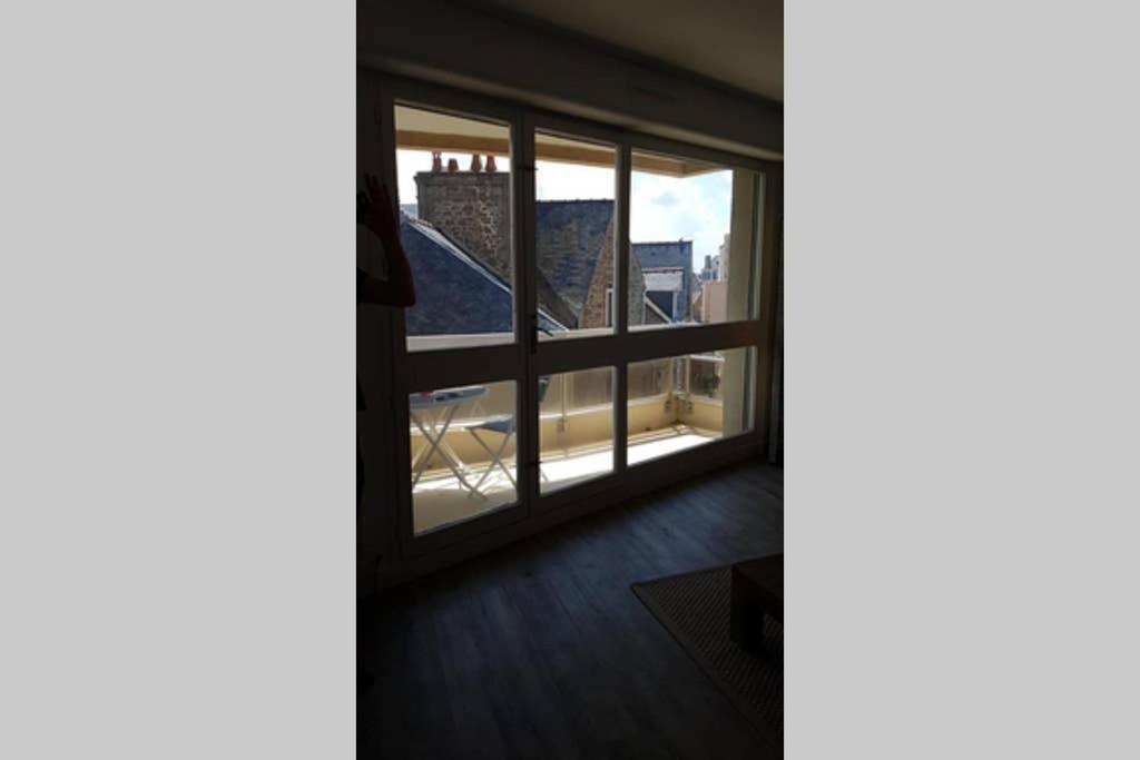 Appartement Grand Studio de Charme Accès Plage du Sillon à Saint-Malo Extérieur photo